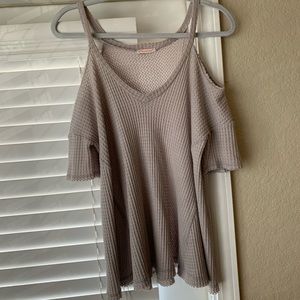 Cold shoulder top